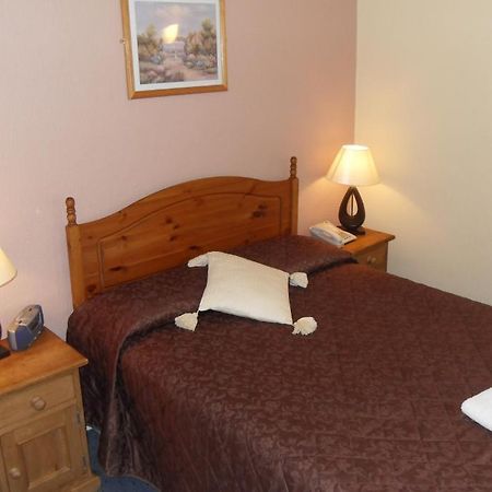 The Dodington Lodge Hotel Whitchurch  Buitenkant foto