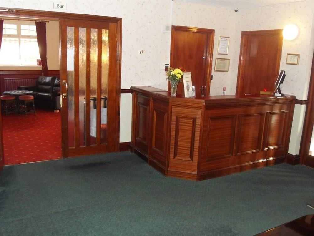 The Dodington Lodge Hotel Whitchurch  Buitenkant foto