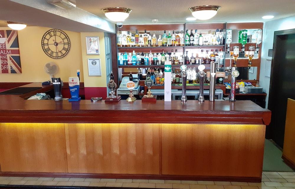The Dodington Lodge Hotel Whitchurch  Buitenkant foto